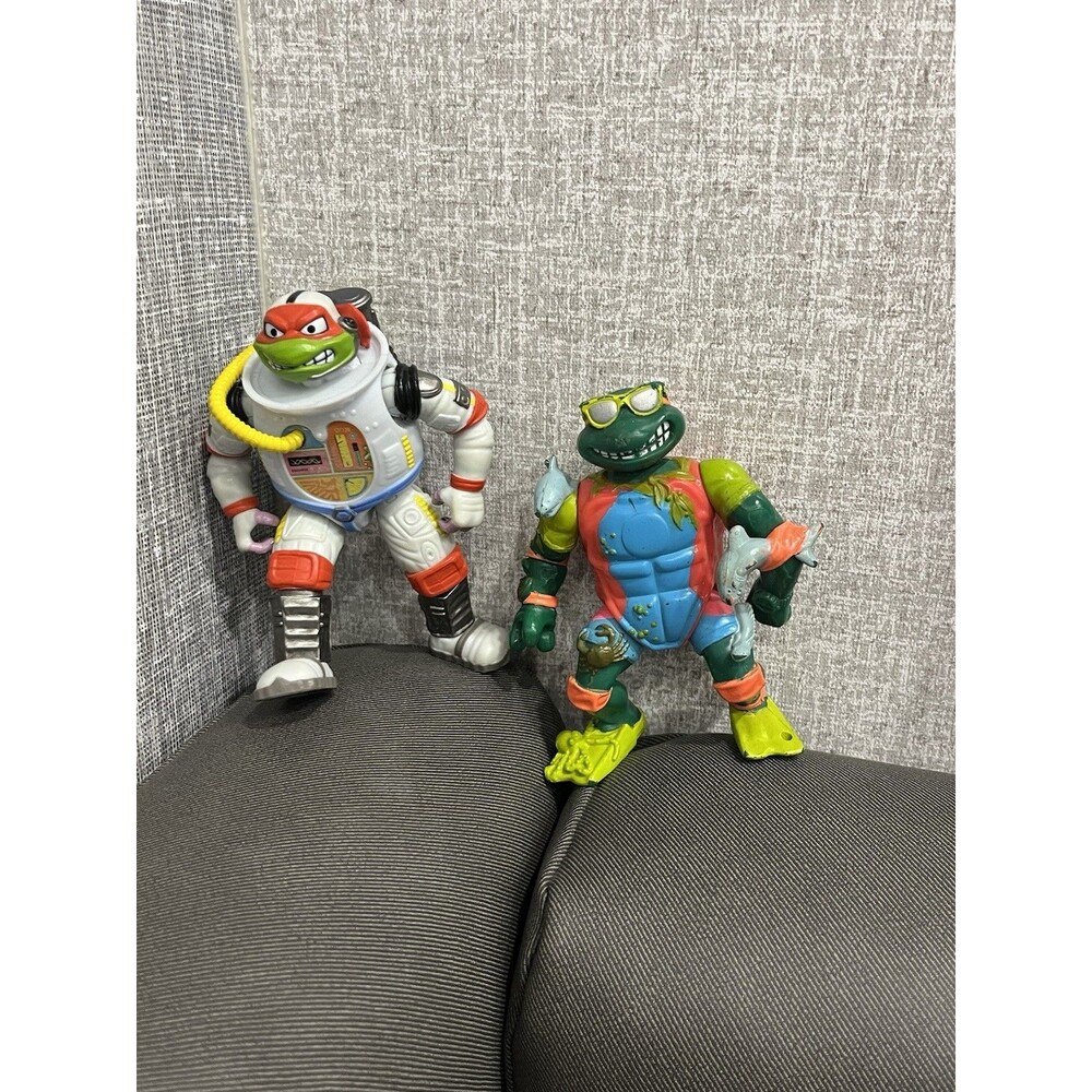 Teenage Mutant Ninja Turtles Sewer Surfin Michalangelo &MayhemAstronaut  Ralph